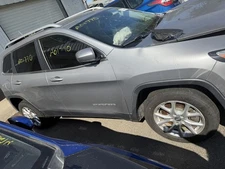Used Deck Lid fits: 2016 Jeep Cherokee w/rear view camera privacy tint glass Gra