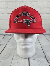 New England Patriots NFL Red SnapBack Raised Logo Pro Standard Hat Cap EUC!