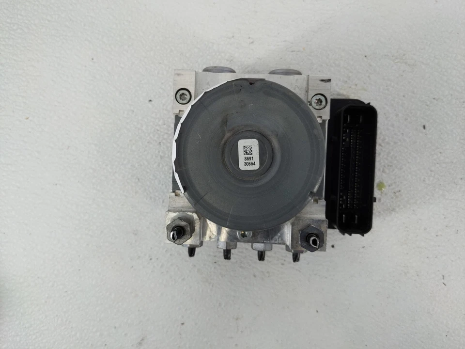 2018-2018 Lincoln Mkz Abs Pump Control Module B2D73 - Image 3 of 4