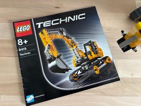 LEGO&reg; Technic Tracked Excavator / Set 8419 | Used