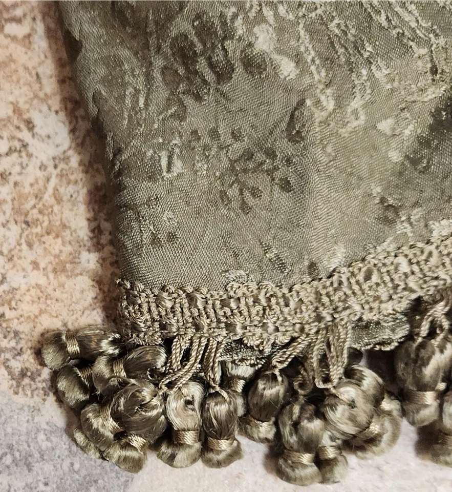 Croscill - (4) Valências de cachoeira poli e (4) painéis 44"X84" conjunto com 8 peças - Imagem 4 de 4