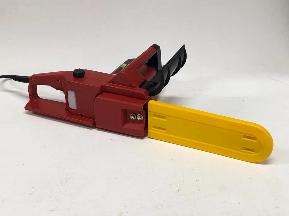 McCulloch MAC 1430 1400W Electric Chainsaw 30 CM Blade Automatic Oiler 240v New - Image 2 of 4