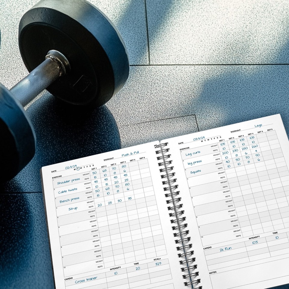 Ultimate Fitness Workout Gym Log Book, 100 Page - A5 Exercise & Fitness ...