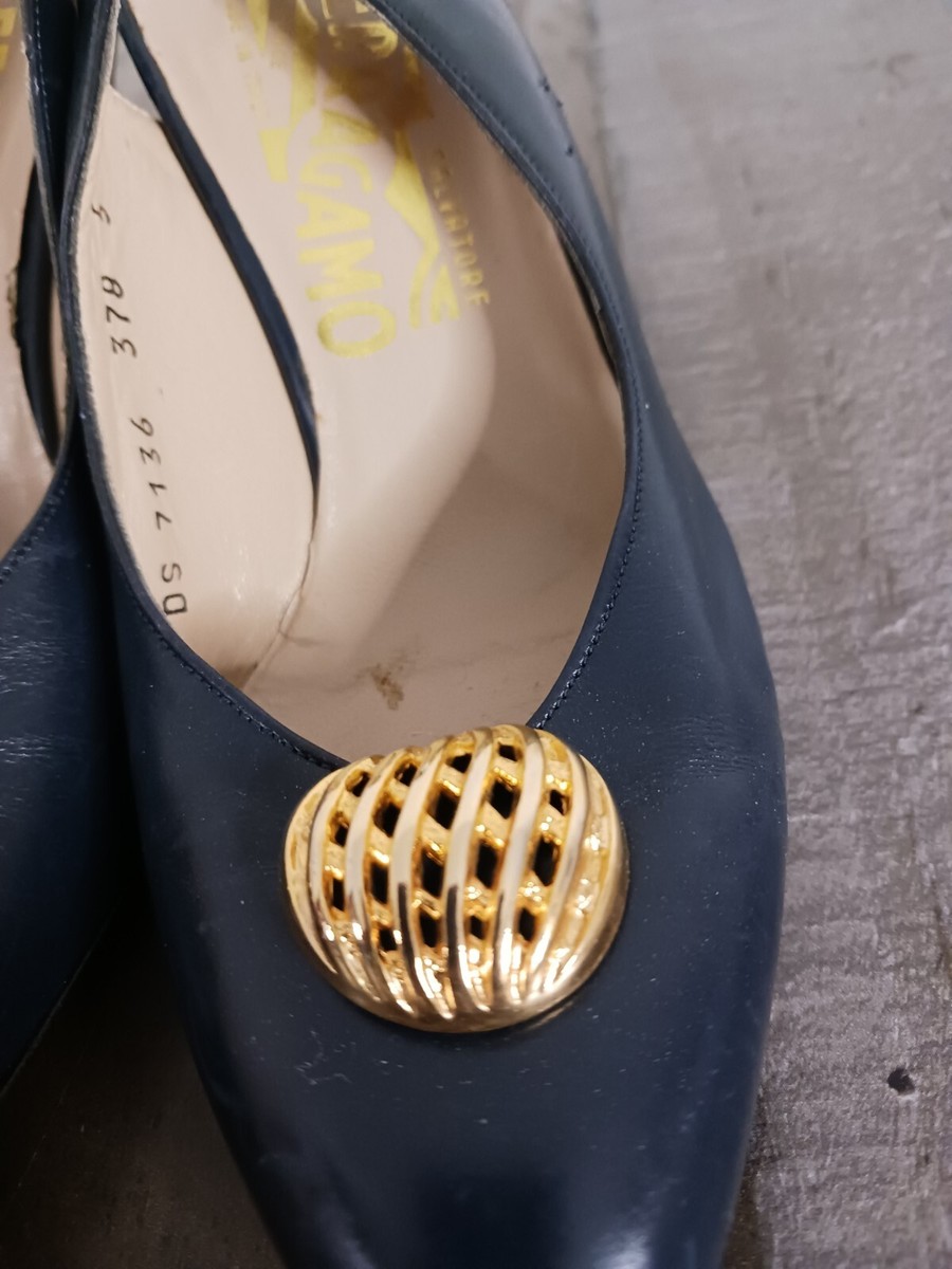 Vintage Salvatore Ferragamo Slingback Heels Blue Leather Vintage Salvatore Ferragamo Slingback Heels Blue Leather