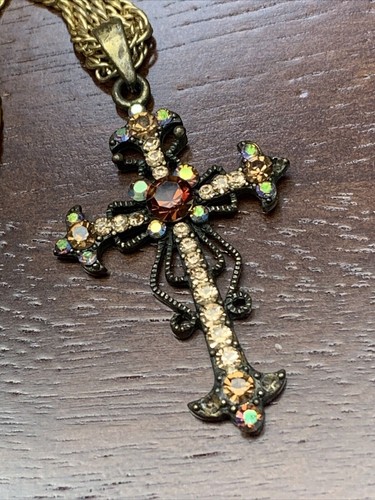 VINTAGE Crown TRIFARI 48” Doubled Up Chain Crystal Cross Pendant Gold Time - Picture 9 of 11