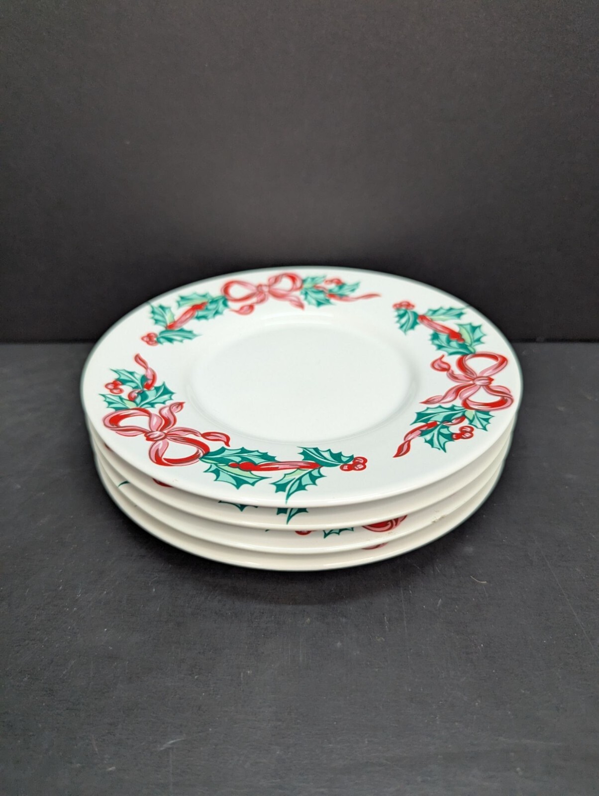 International Tableworks Christmas Ribbons 157 Saucers for Flat Cups Set of 4