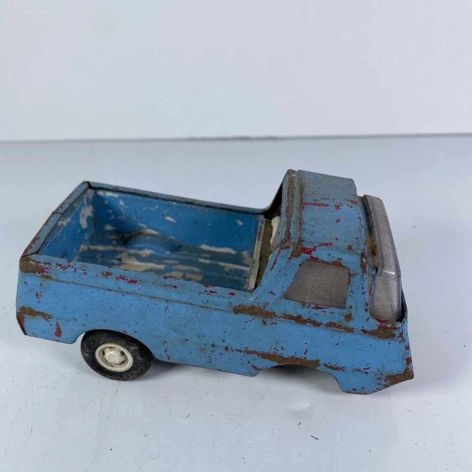 Mini gancho de cuerda de camión grúa azul Tiny Tonka de colección años 70 EE. UU. 5" NO COMPLETO Foto 3 de 4