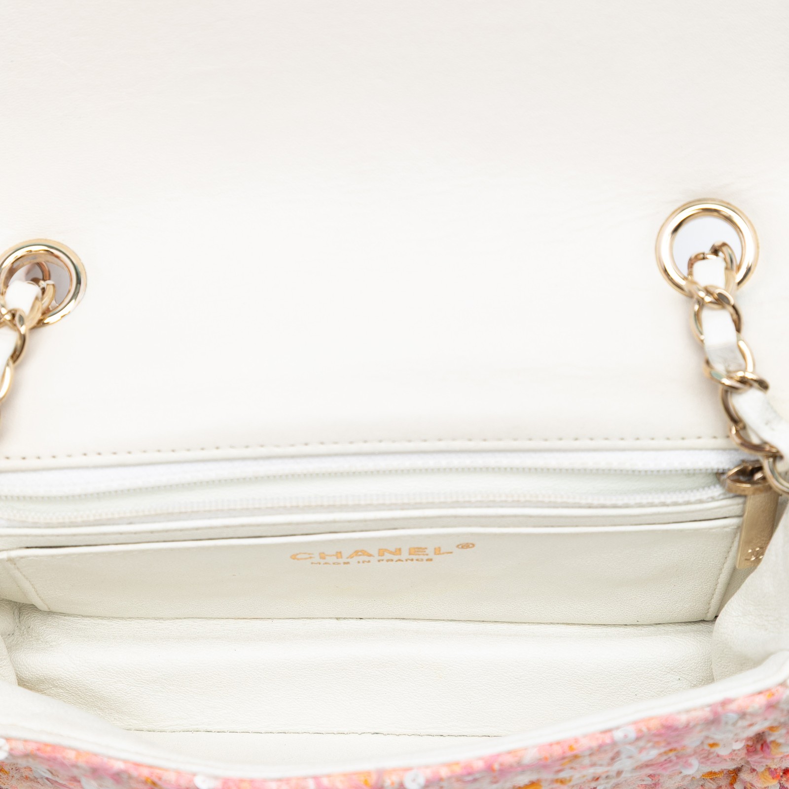 Authenticated Chanel Mini Rectangular Classic Twe… - image 4