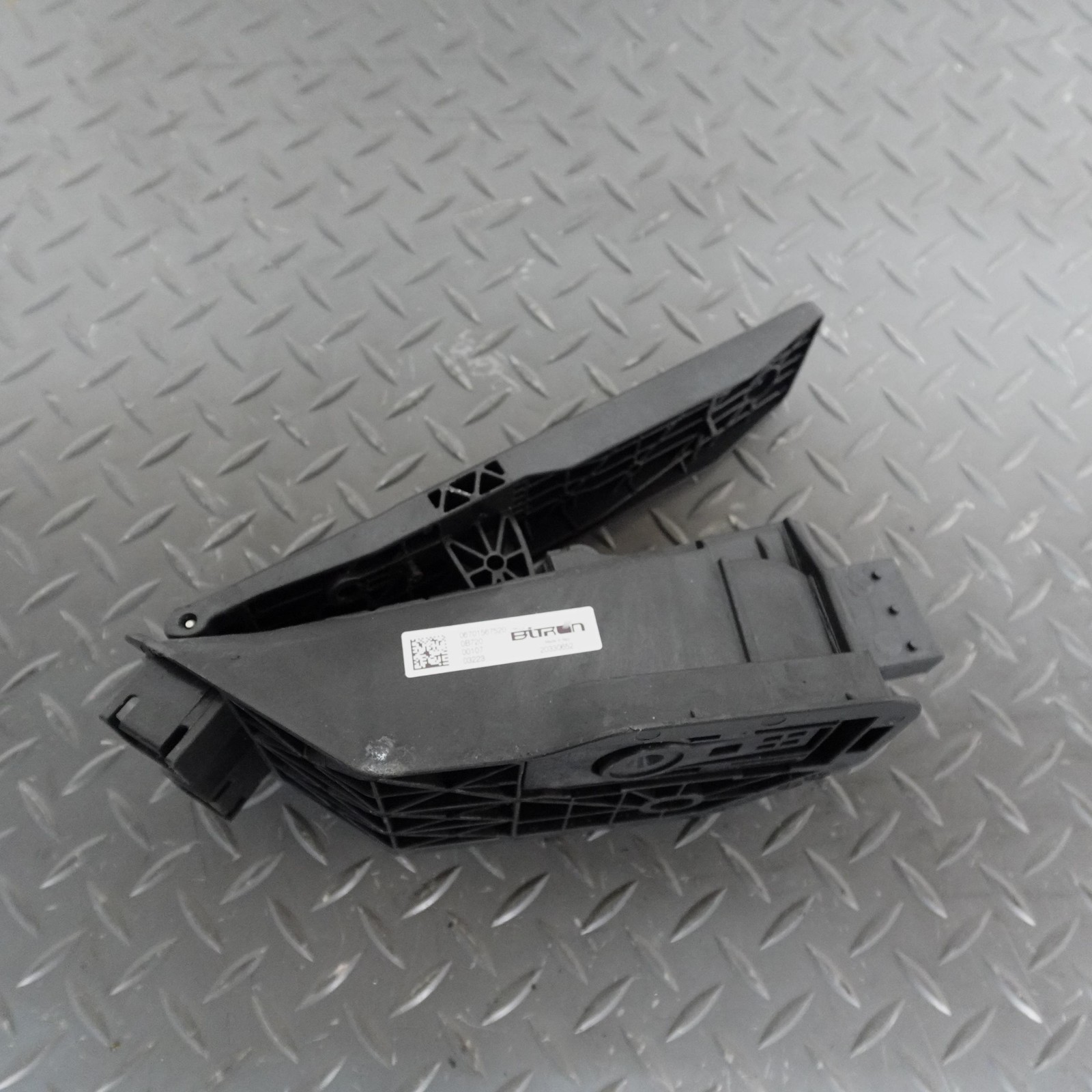 Maserati Grecale Folgore 2023-2026 Sender unit