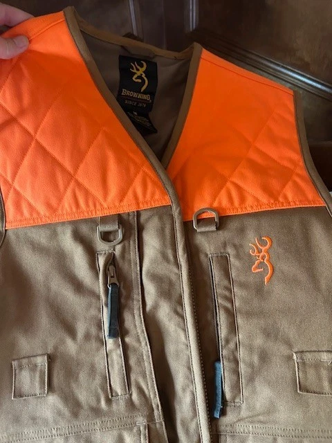 Browning Men's Hunting Vest, Orange Brown padded Size Medium Excellent Condition - Image 2 of 4
