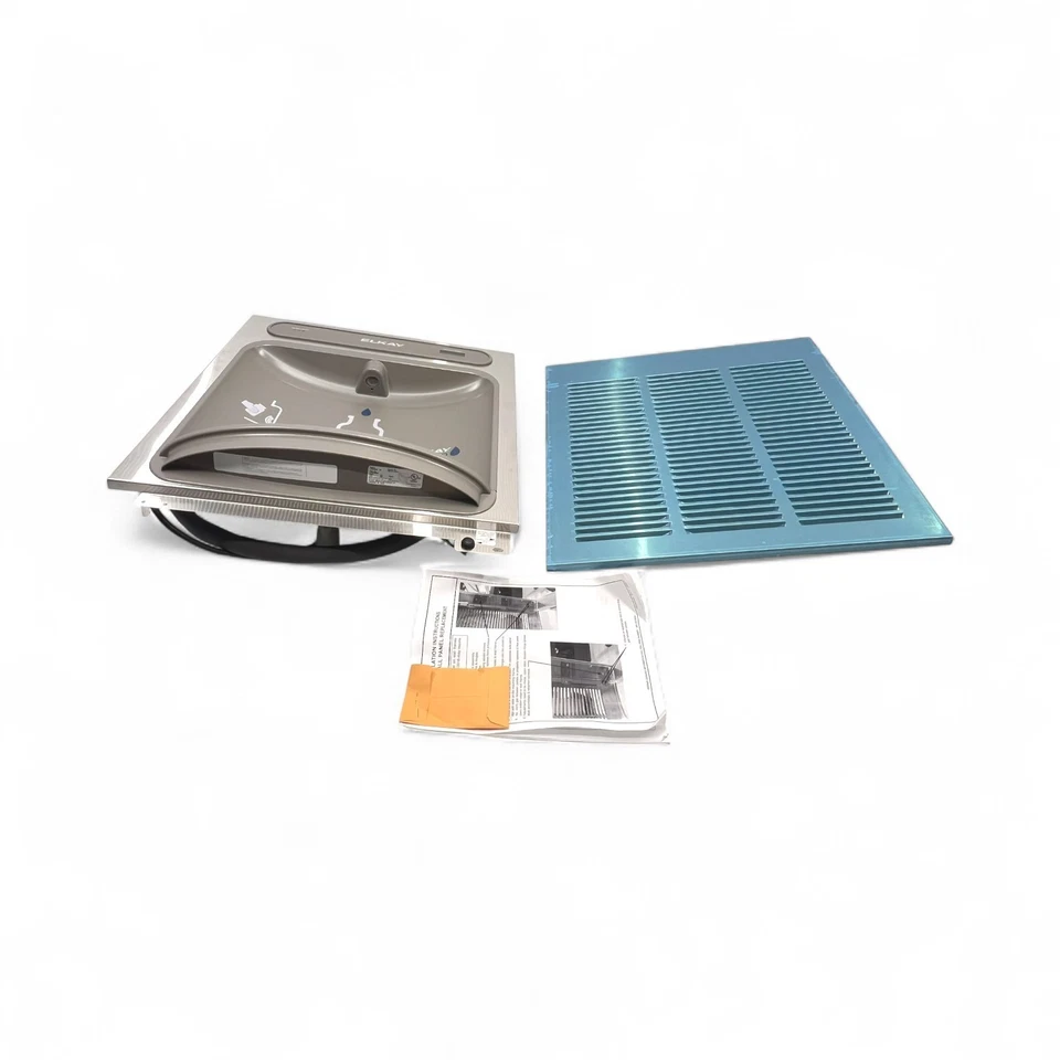 Estación de llenado de botellas en pared Elkay LZWSM8K ezH2O (solo paneles frontales) Foto 2 de 4