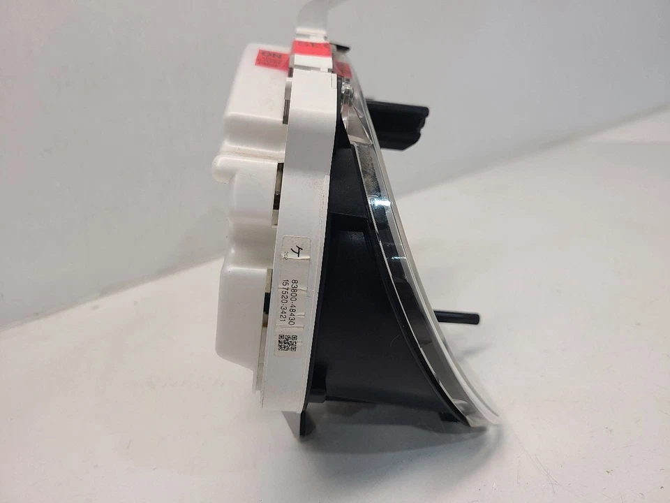 2004-07 Toyota Highlander (3.3L / AT) Speedo Cluster - US Market PN: 8380048430 - Image 3 of 4