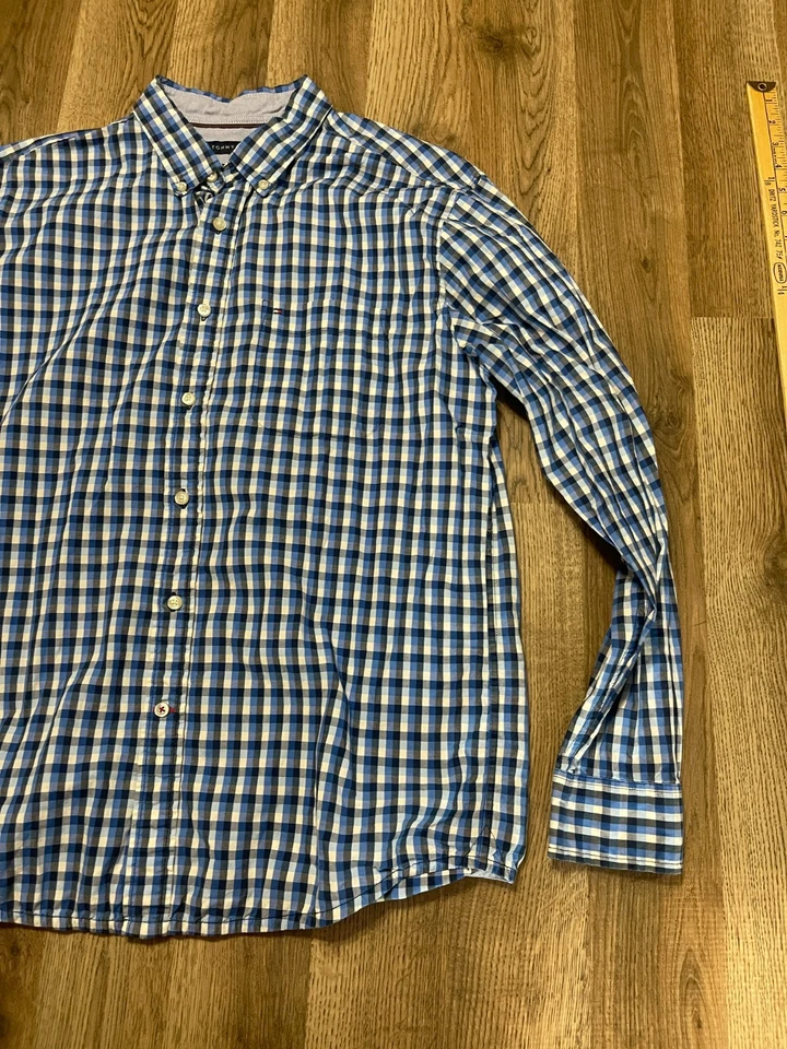 Camisa Tommy Hilfiger, Masculina Tamanho Grande, Preta Azul Xadrez Ajuste Clássico Botão para Baixo - Imagem 4 de 4