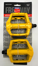 Freeway Essentials Wellgo Yellow ATB Alloy Platform Pedals 9/16" - for MTB Bikes