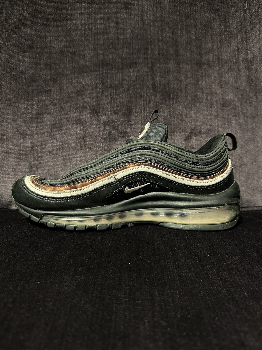 air max 97 black white metallic gold