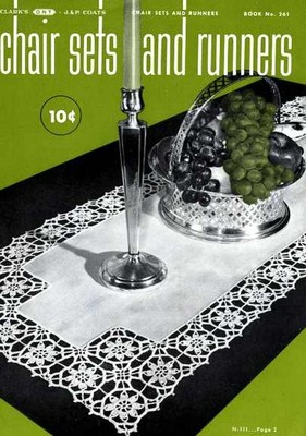 DOILY Crochet patterns RUNNER Daisy CLOVER Garden Flower Frame 