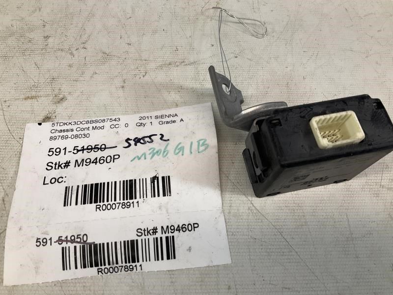 11-20 TOYOTA SIENNA Chassis ECM Suspension TPMS Left Hand