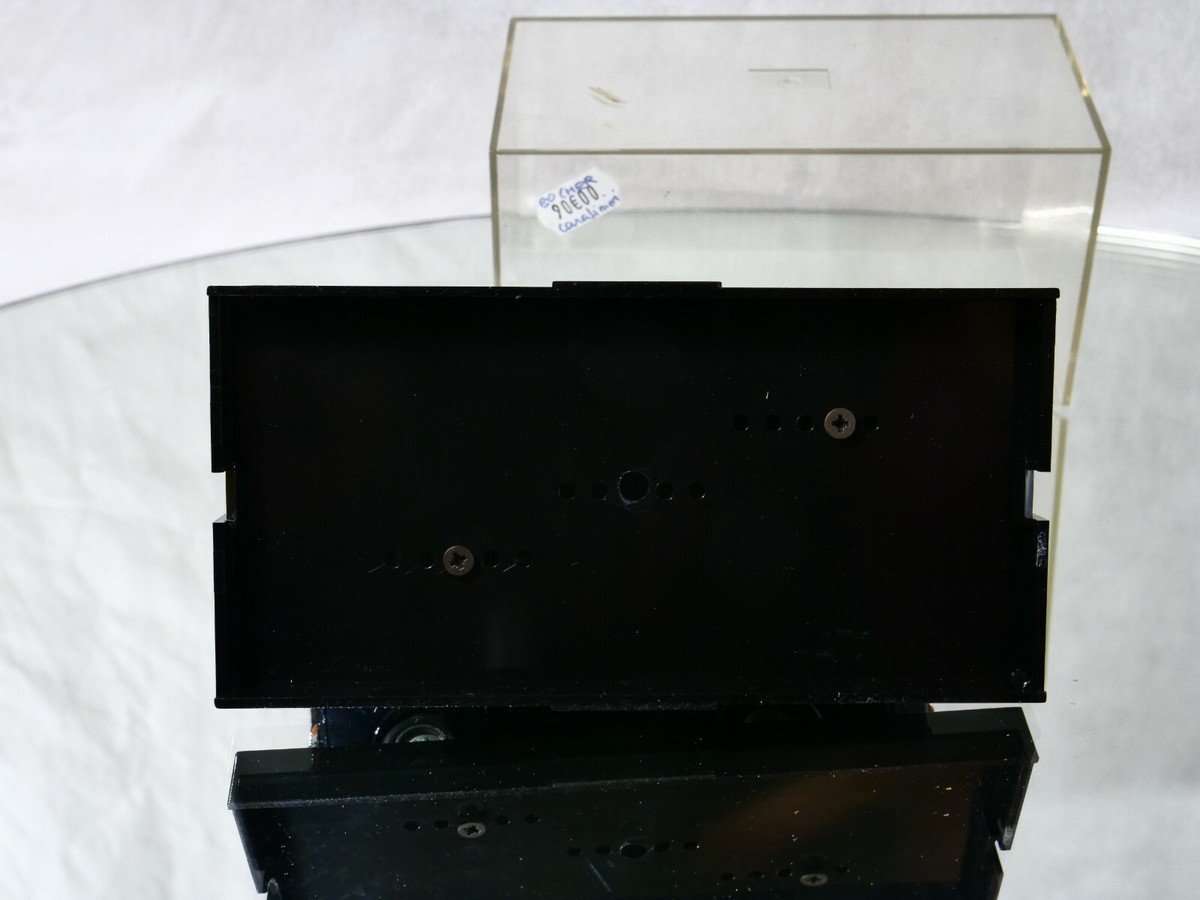 Giocher Fiat Iveco A55F13 Carabinieri 1/43 – Miniature Blindée Résine En Boîte Plexi