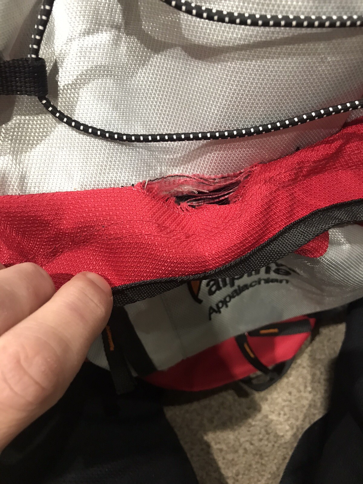 LOWE ALPINE Appalachian RQ45 Red/Silver Rucksack/Backpack eBay