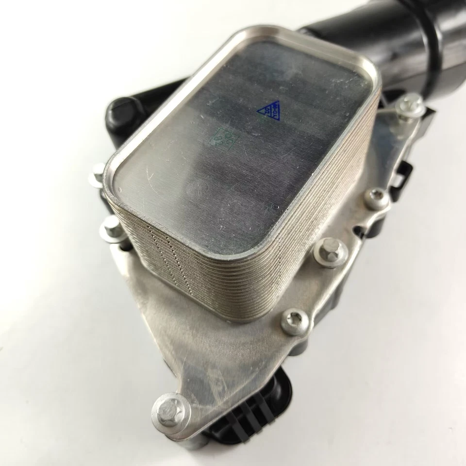 Oil filter base for BMW Mini BMW i8 - Image 4 of 4