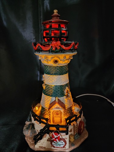 LEMAX PLYMOUTH CORNERS "OLD CAPE LIGHTHOUSE" Rotating Beacon #55230 - Picture 4 of 12