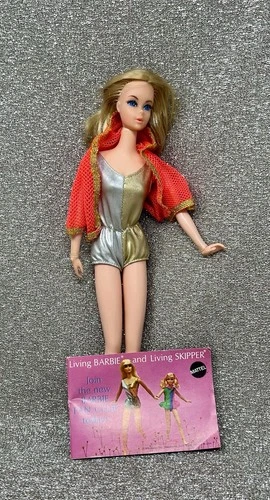 Vintage Mod Dramatic New Living Barbie Doll Blonde 1970 #1116 Taiwan