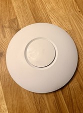 Ubiquiti UniFi nanoHD White Access Point with Wall Mount UAP-nanoHD