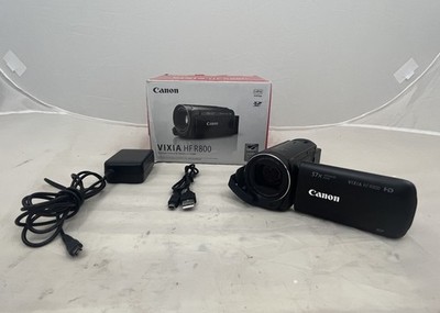 Canon VIXIA HF R800 Digital Camcorder HD Video Camera Battery & Charger  MINT 
