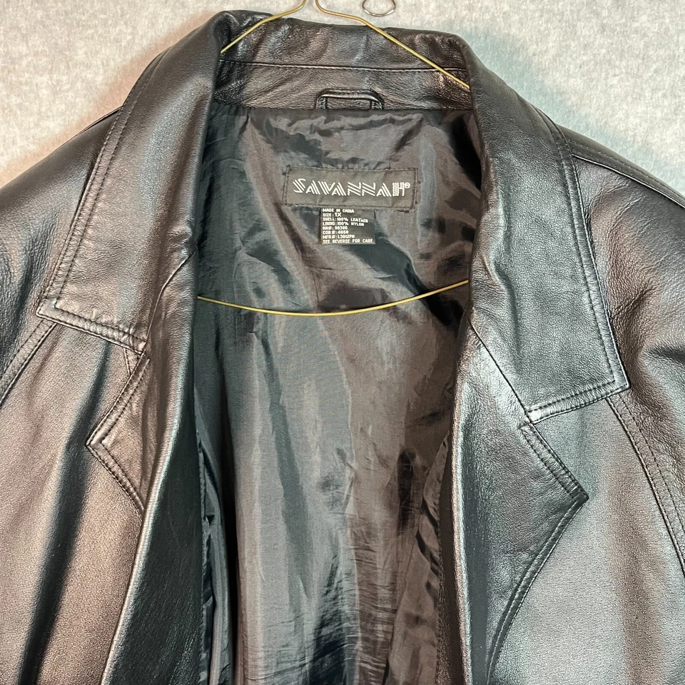 Chaqueta Blazer Savannah De Colección Cuero Negro Forrada de Nailon Para Mujer Talla 1X Foto 3 de 4