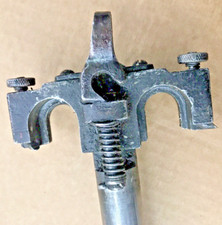 Double12x18" Kluge Roller Hanger Arm with spring and latch hooks