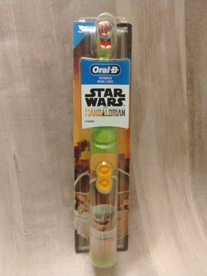 Oral-B Kids Electric Toothbrush The Mandalorian Baby Yoda Star Wars Grogu