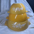 PYREX BUTTERFLY GOLD CITRUS 1979 -CINDERELLA BOWLS #441,442,443 BEAUTIFUL