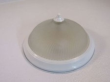 Contemporary 10in Ceiling Light Fixture Ribbed Glass Frosted/White F93WH02