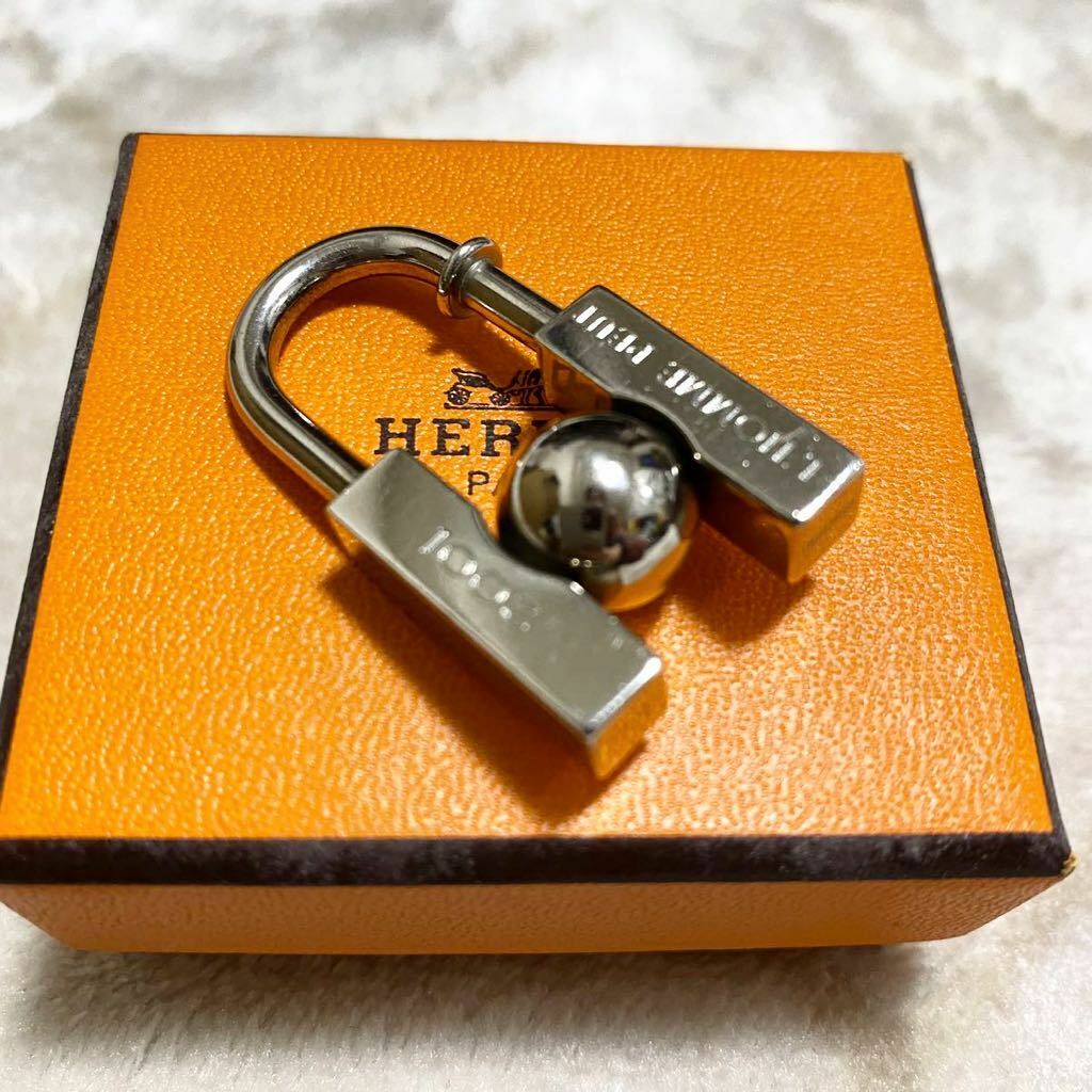 HERMES(エルメス) Padlock Cadena Charm Authentic HERMES Set of Padlock & Key Cadena Silver Charm