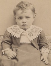 BEAUTIFUL YOUNG CHILD, LACE COLLAR AND CUFFS. CABINET CARD. CINCINNATI, OHIO.