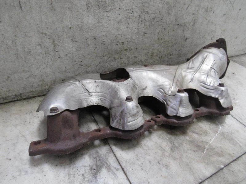 Coletor de escape 02 03 04 05 06 07 08 09 10 11 12 13 14 GMC YUKON XL 1500 - Imagem 4 de 4