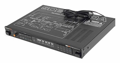 Used Roland SDE-3000A Professional Digital Delay Effects Unit Tested and Working