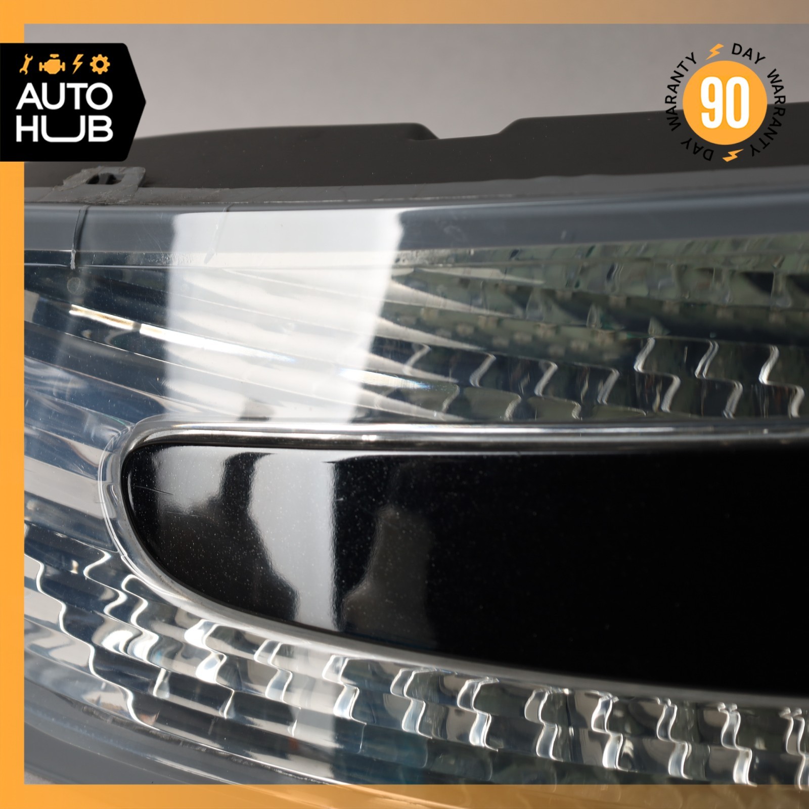 05-19 Aston Martin DB9 DBS Vantage Tail Light Lamp Left Side 8D3313405AK OEM 35k