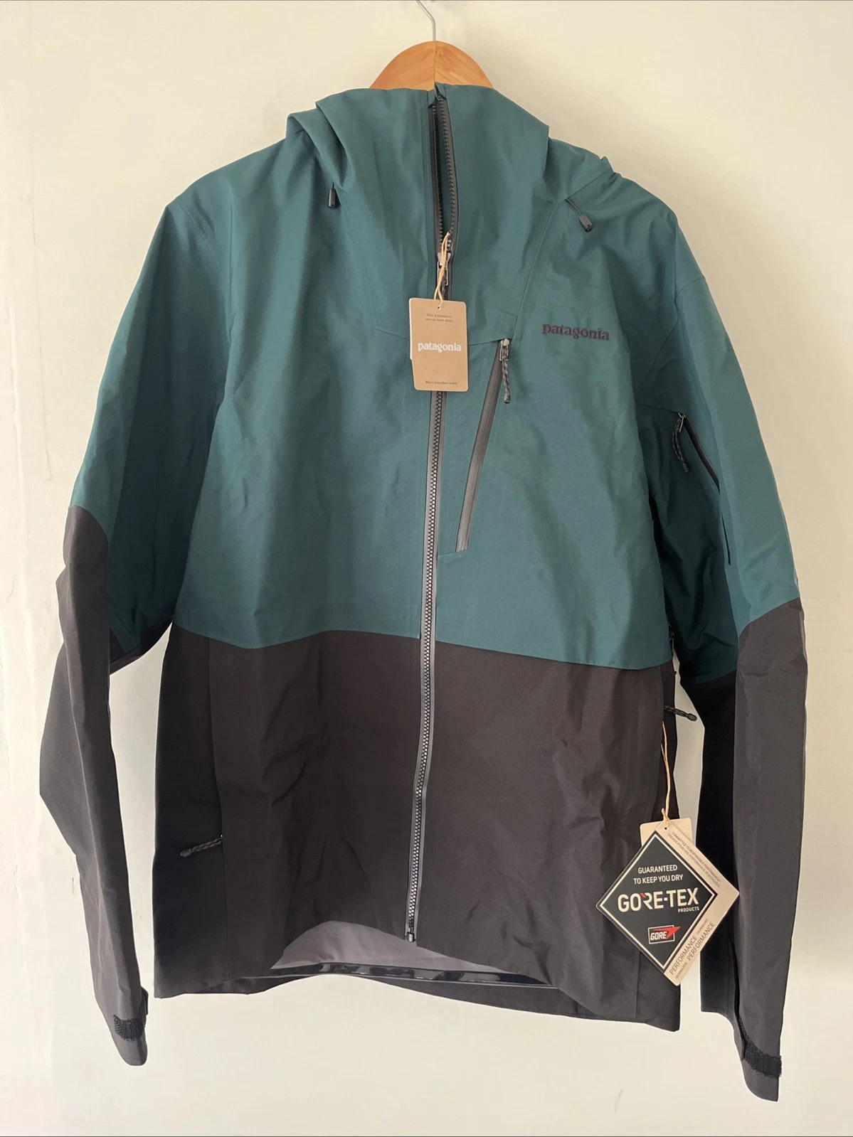 Patagonia Untracked Jacket Large Cascade Green FA25 29869 - New With Tags! $699