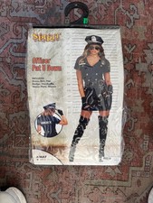 womans halloween costume pre-owned large