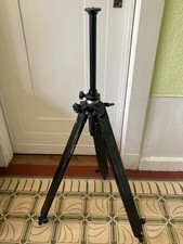 Berlebach Holz-Stativ schwarz mit Nivelierung
