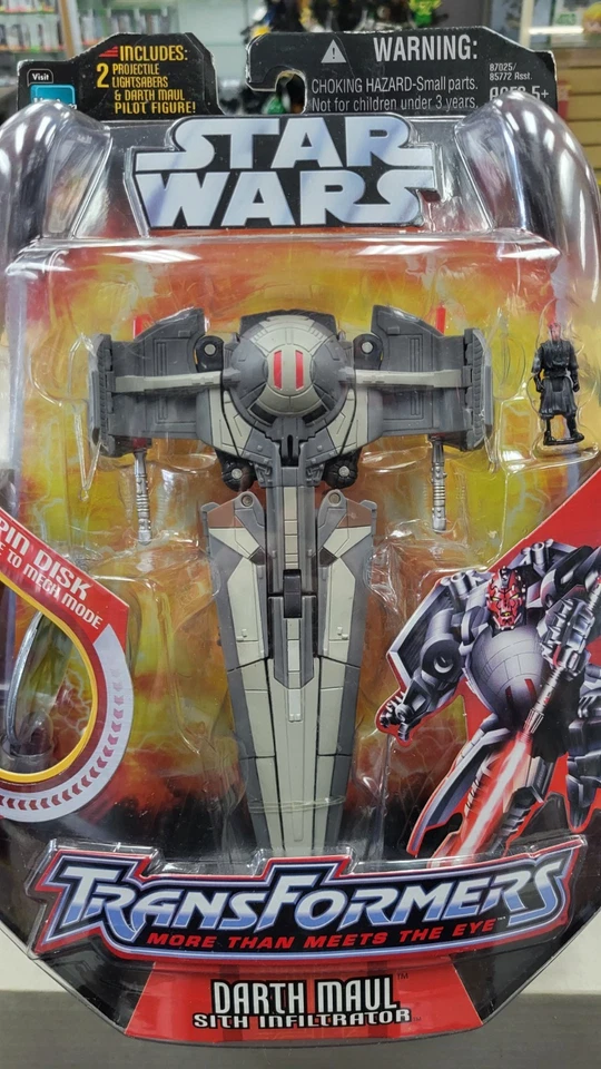 NIB 2005 DARTH MAUL SITH INFILTRATOR TRANSFORMERS STAR WARS ACTION FIGURE - Image 2 of 4