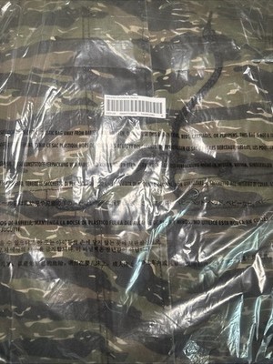 Supreme SS21 TigerStripe Camo Hooded Facemask Parka Size Medium