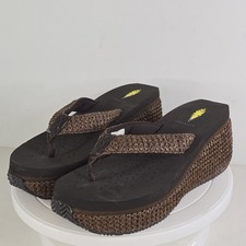 VOLATILE ISLAND WEDGE SANDAL WOMENS 8 BROWN FLIP-FLOPS RAFFIA THONG ON MID WEDGE