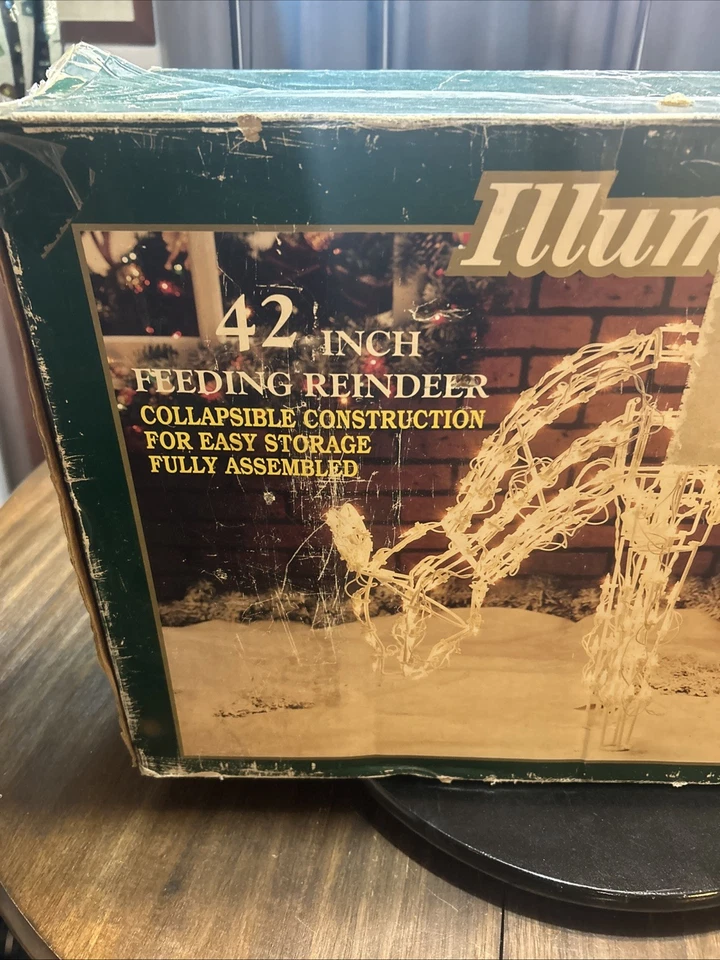 42 Inch Feeding Reindeer Christmas Decoration Vintage Light Up - Image 2 of 4