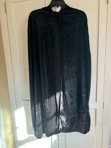 Black Hooded Long Velvety Cape Costume Spirit Halloween Child One Size - Picture 3 of 6