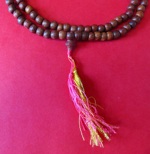 Buddha Chakra ,braune Holzperlen, Gebetskette, aus Kathmandu, Himmelsperlen - Bild 3 von 3