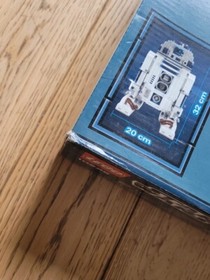 Lego Star Wars 10225 R2-D2 Collector NEW and Sealed.