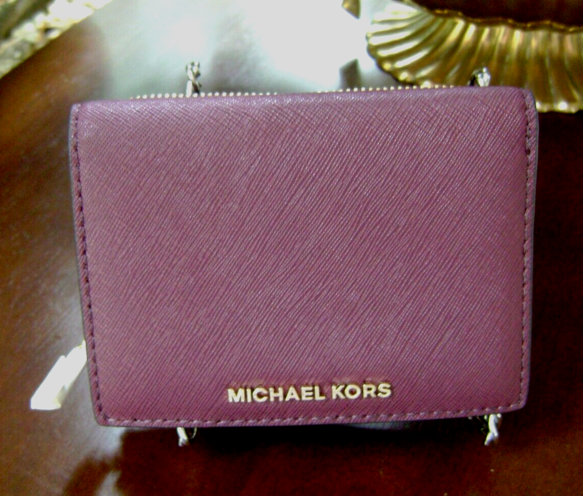 Michael Kors NWT Plum Saffiano Leather Small Jet Set Travel Wallet