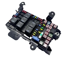 ✅ 2003 - 2004 Ford Super Duty Fuse Box Relay  Junction Block 3C3T-14A067-BH OEM